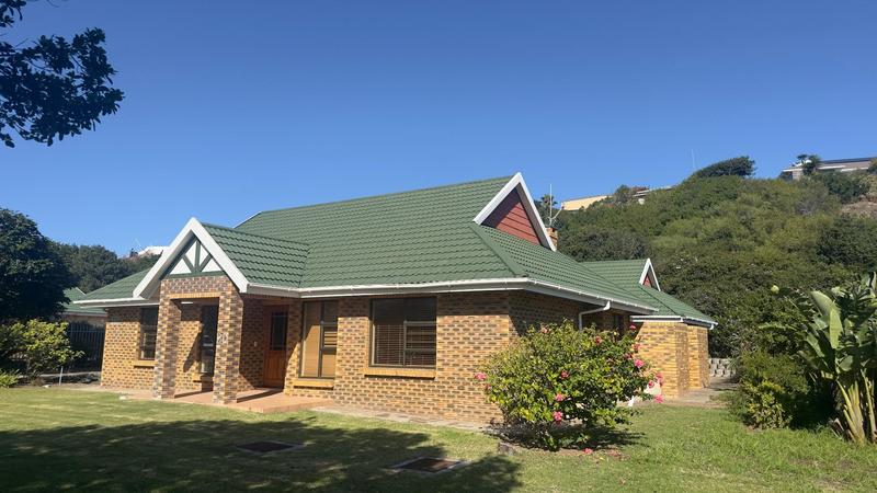 3 Bedroom Property for Sale in Hersham Western Cape